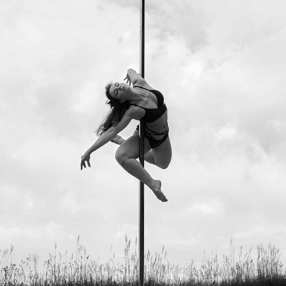 Sofiya_240616_050_30x40_BW