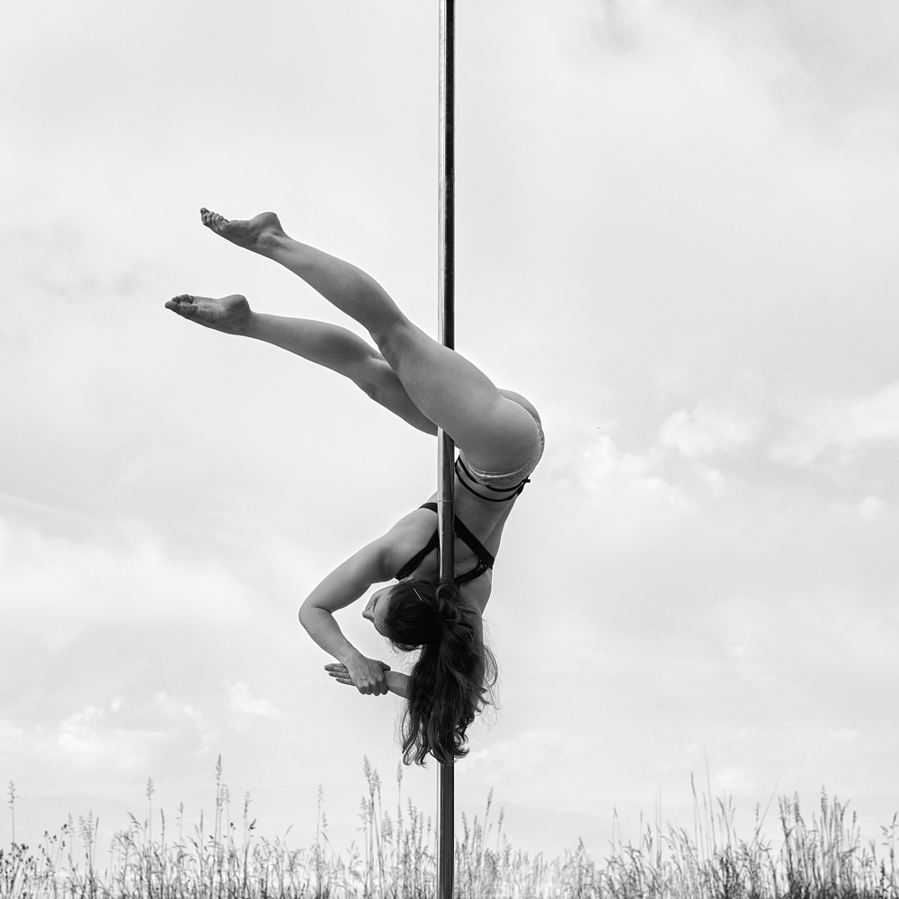 Sofiya_240616_110_30x40_BW