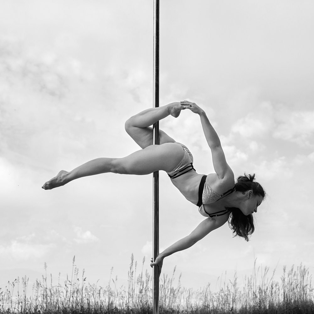 Sofiya_240616_122_30x40_BW